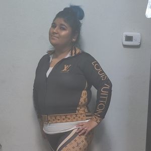 Meet your Posher, Sylvia